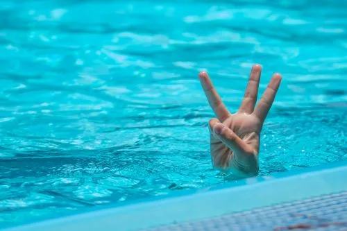 יד עם שלוש אצבעות